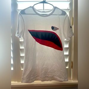 MONCLER - shark tee